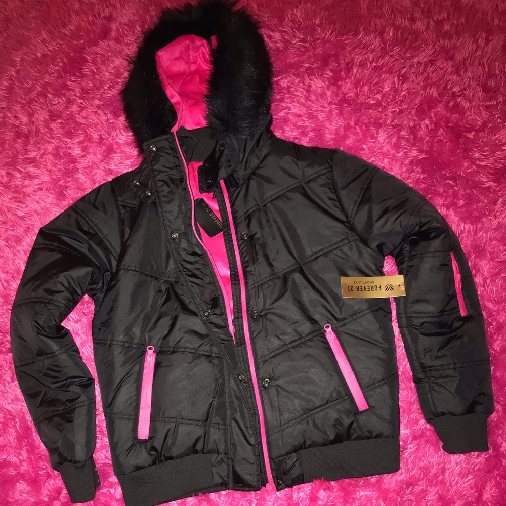 Brand New W/Tags Forever 21 Blk/Hot Pink Ski Coat